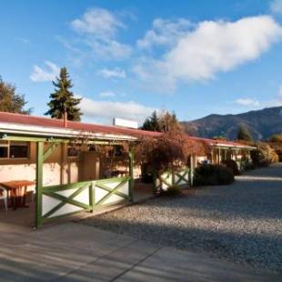 Фотографии мотеля 
            Archway Motels & Chalets