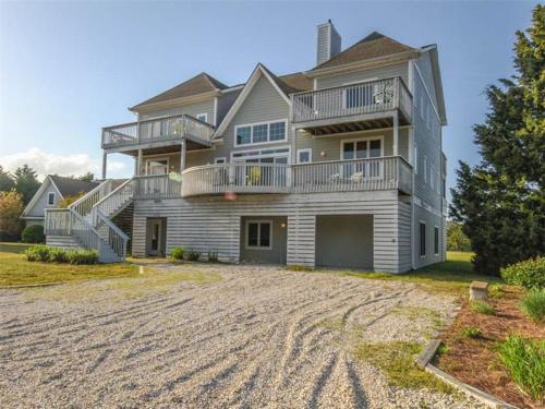 Фотография гостевого дома Quillens Point - 38759 Apple