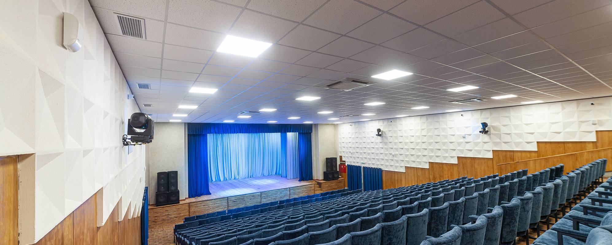 Фотографии концертного зала Кино-концертный зал Таврия