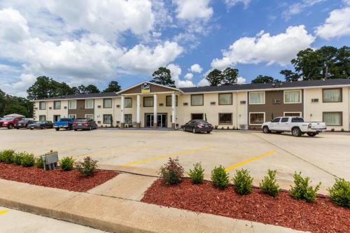 Фотография мотеля Scottish Inn and Suites Tomball