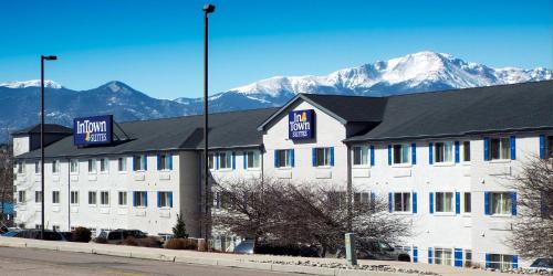 Фотография гостиницы InTown Suites Extended Stay Colorado Springs