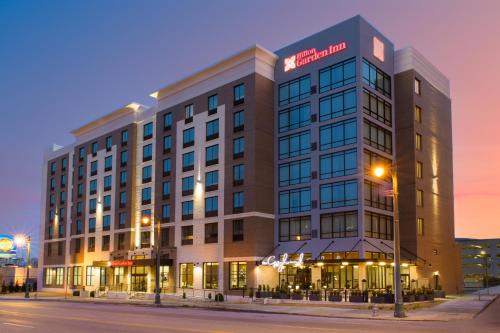 Фотография гостиницы Hilton Garden Inn Memphis Downtown