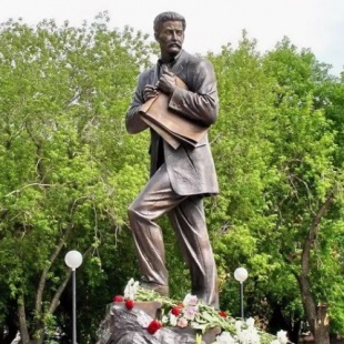 Фотография памятника Памятник Врубелю М.А.