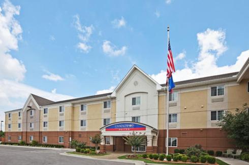 Фотография гостиницы Candlewood Suites Owasso, an IHG Hotel