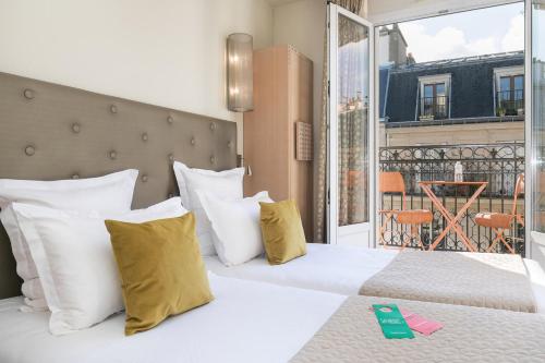 Фотография гостиницы Hôtel Le Cardinal by Happyculture