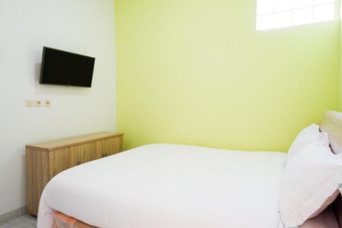 Фотография гостиницы Avalon Karawaci Redpartner