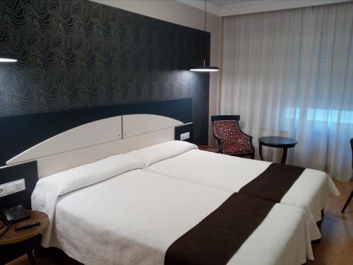 Фотография гостиницы Hotel Sercotel Corona de Castilla