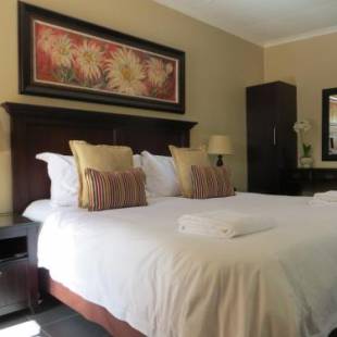 Фотографии мини отеля
Celtis Country Lodge & Restaurant