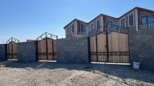 Фотографии Коттеджа 
            Черные камни