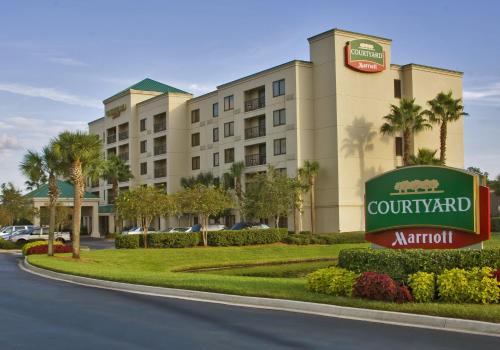 Фотография гостиницы Courtyard Jacksonville Butler Boulevard