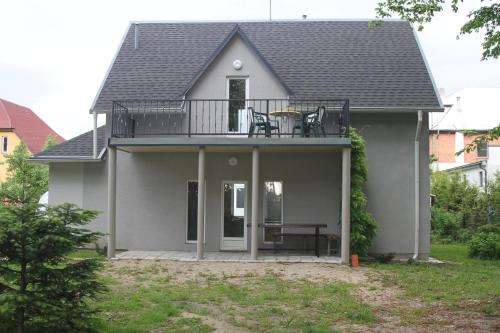 Фотографии гостевого дома
Солнечный домик