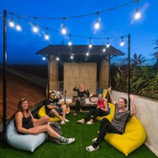 Фотографии хостела
Wonderloft Hostel