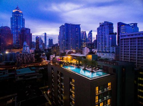 Фотография гостиницы SureStay Plus by Best Western Sukhumvit 2