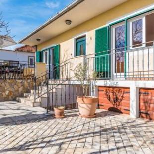 Фотографии гостевого дома
Holiday House Lavanda