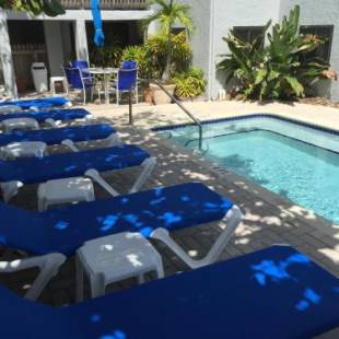 Фотографии мини отеля
Sabal Palms Inn