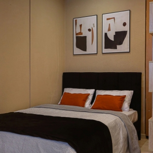 Фотография квартиры Квартира Яркая студия с видом на реку, вокзал, метро