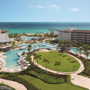 Фотографии гостиницы 
            Dreams Playa Mujeres Golf & Spa Resort