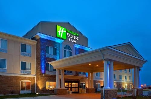 Фотография гостиницы Holiday Inn Express Hotel & Suites Mattoon, an IHG Hotel