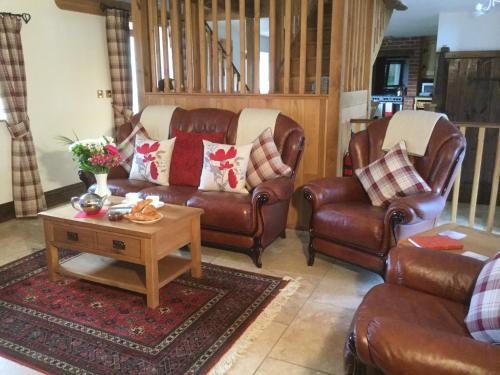 Фотография гостевого дома WebberHillFarmCottages