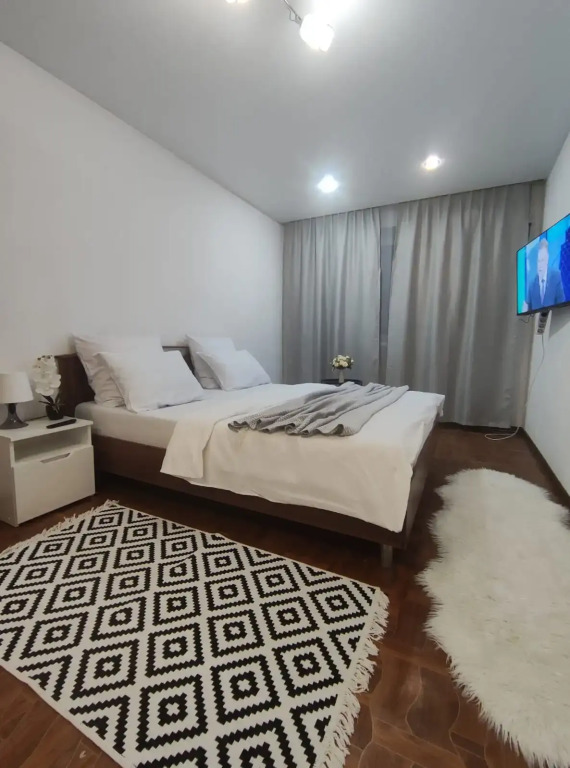 Фотография квартиры Квартира Двухкомнатная в центре