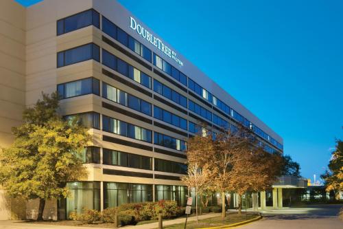 Фотография гостиницы DoubleTree by Hilton Chicago Schaumburg