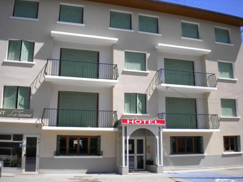 Фотография гостиницы Hôtel de la Table Charolaise