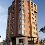 Фотография гостиницы Hotel Tres Cruces