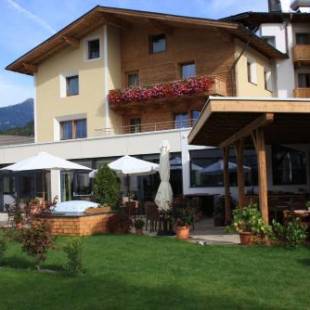 Фотографии гостиницы
Hotel Rettenberg