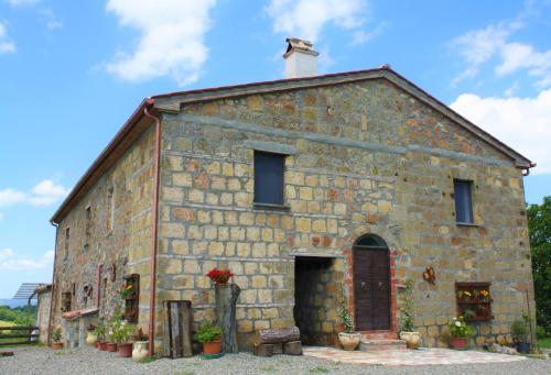 Фотография гостевого дома Casavacanze Pergolino del XVIII secolo immersa nel verde