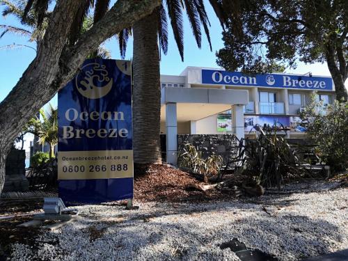 Фотографии гостиницы
Ocean Breeze Hotel