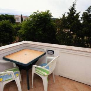 Фотографии гостевого дома
Apartments by the sea Barbat, Rab - 4993