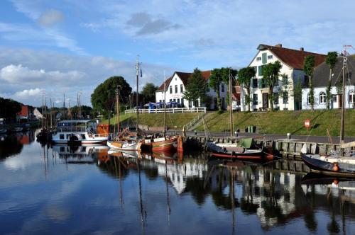 Фотография гостевого дома 50002 Captains Loft