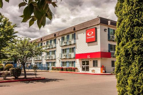 Фотография гостиницы Econo Lodge Inn & Suites Corvallis