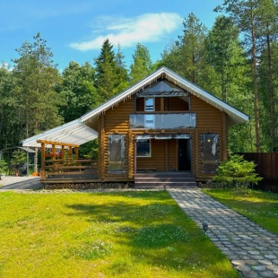 Фотография Коттеджа Частный дом Дом у леса