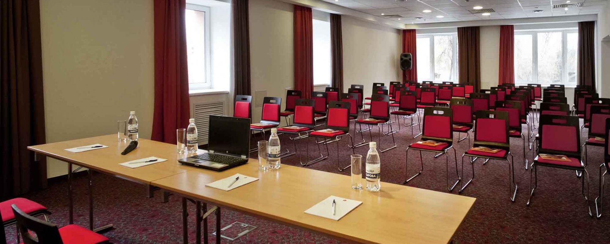 Фотографии конференц-зала RED