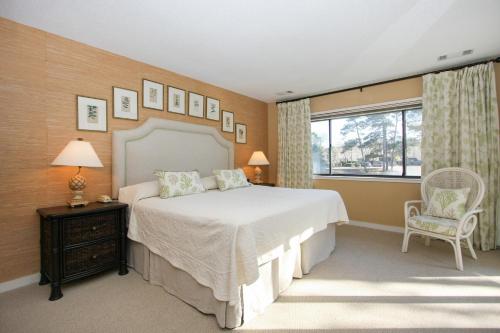 Фотография гостевого дома Inverness Village 915