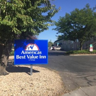 Фотография гостиницы Americas Best Value Inn & Suites-Boise