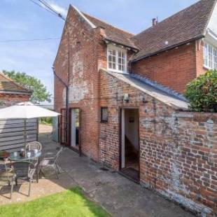 Фотографии гостевого дома
Honeypot Cottage