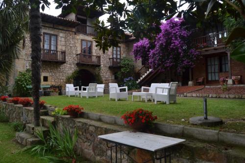 Фотография гостевого дома Casona Dos Lagos