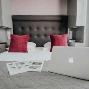 Фотографии гостиницы
Hôtel Crystal Reims Centre