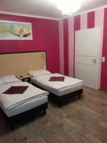 Фотография гостевого дома Pension Central Semmering