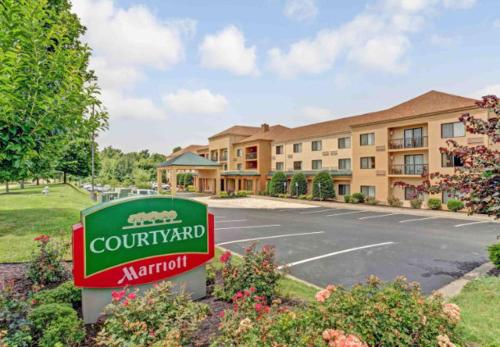 Фотография гостиницы Courtyard Paducah West