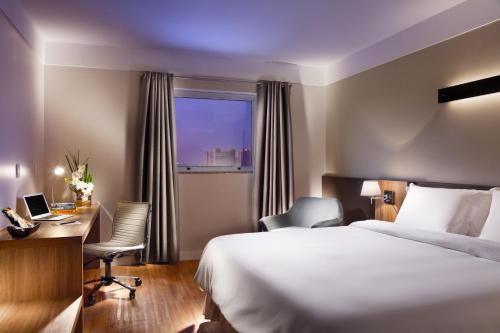 Фотография гостиницы Delmond Hotel