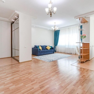 Фотография квартиры Вершина-ПВ на улице Достык 5