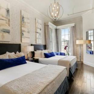 Фотографии гостиницы
La Galerie French Quarter Hotel
