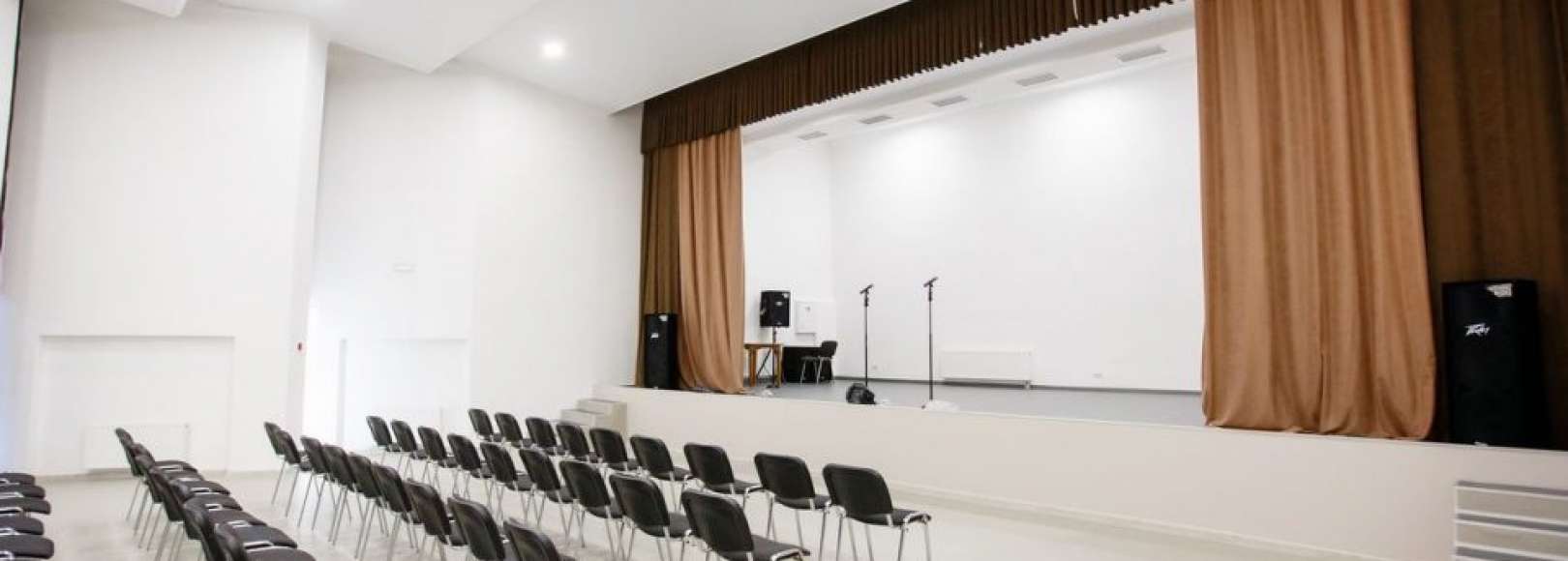 Фотография конференц-зала Эко Парк Тайга