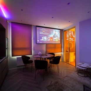 Фотография квартиры Квартира стильная двухкомнатная VIP на берегу реки