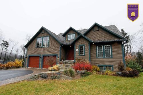 Фотография гостевого дома Chalets Alpins- 10 Chemin des Montagnards