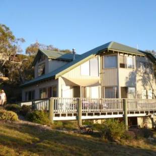 Фотографии гостевого дома
Snowgums on the Lake