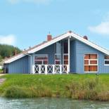 Фотография гостевого дома Four-Bedroom Holiday home in Otterndorf 12